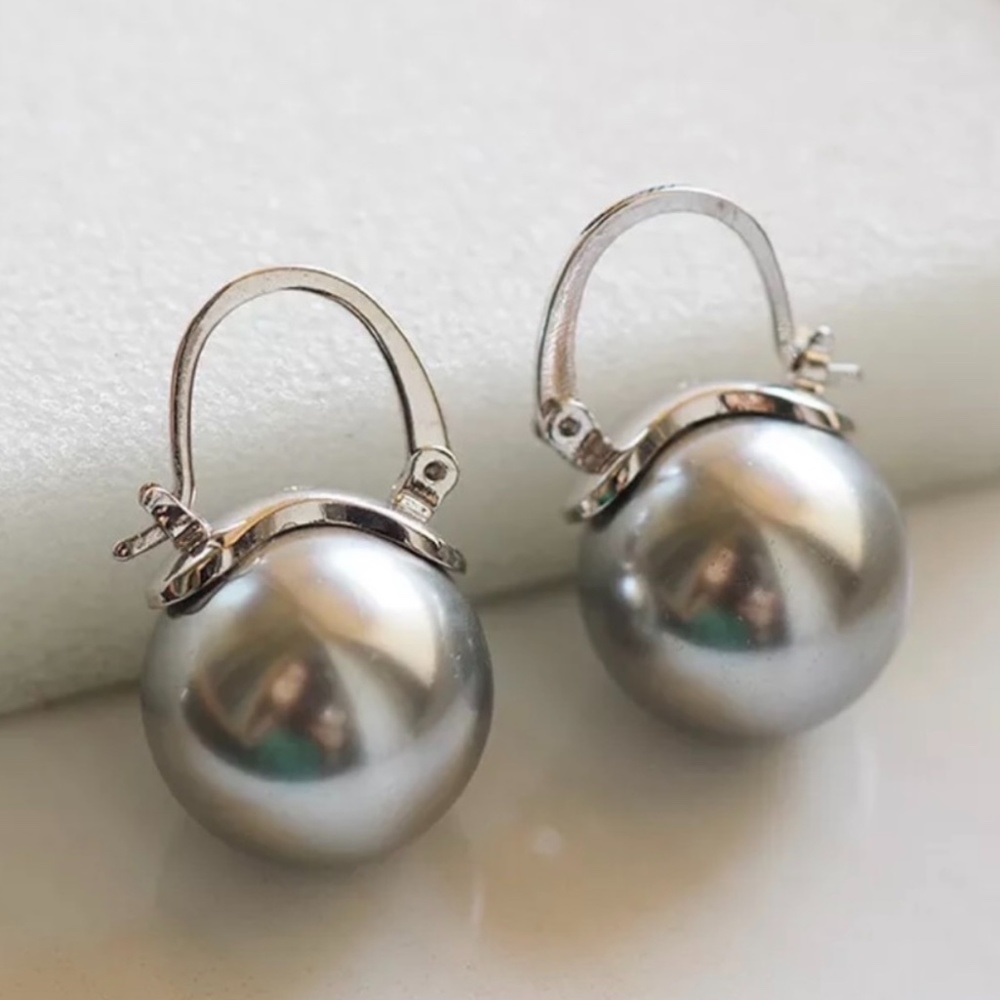 Kate Spade earrings silver pearl earrings